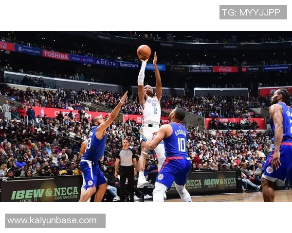 快船争冠之路艰难雷霆逆袭喜迎状元乔治价值愈发凸显 快船争冠之路艰难雷霆逆袭喜迎状元乔治价值愈发凸显