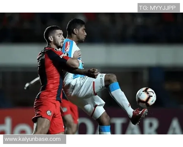 巴萨中卫引援目标浮出水面塞内西阿克德弗里等人均在考虑之中 巴萨中卫引援目标浮出水面塞内西阿克德弗里等人均在考虑之中