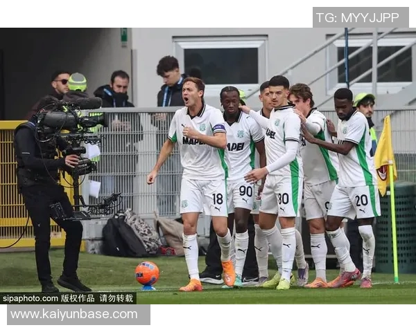 狼堡等德甲球队关注菲尔克鲁格米兰罗马也对其表现出兴趣 狼堡等德甲球队关注菲尔克鲁格米兰罗马也对其表现出兴趣