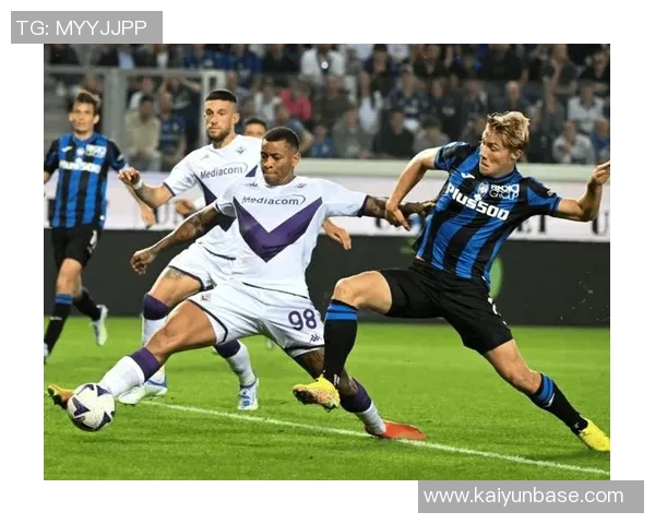 亚特兰大与罗马比赛中边裁遭鞭炮炸伤幸好无大碍 亚特兰大与罗马比赛中边裁遭鞭炮炸伤幸好无大碍