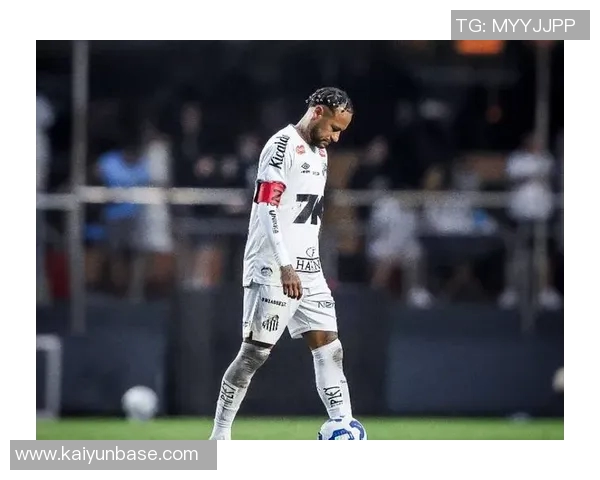 内马尔禁区争议送点引发冲突桑托斯被对手扳平比分 内马尔禁区争议送点引发冲突桑托斯被对手扳平比分